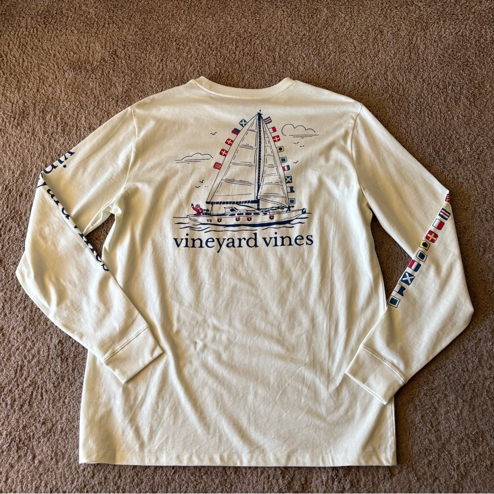 Men’s Vineyard Vines Merry Christmas Burgees Long Sleeve Tee